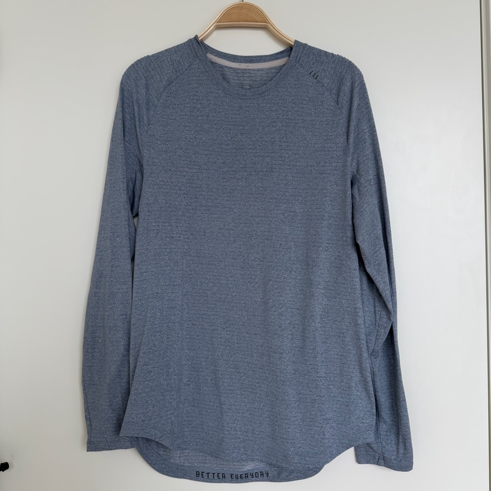 Men's Blue Lululemon Long Sleeve Shirt